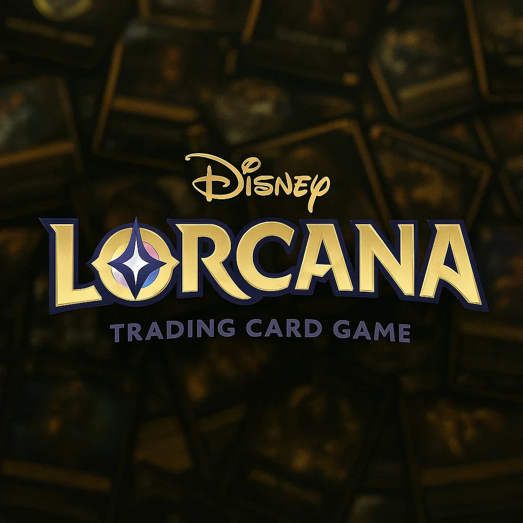 Logo de Disney Lorcana Trading Card Game sobre fondo de cartas coleccionables en tonos negros y dorados con estilo premium y elegante
